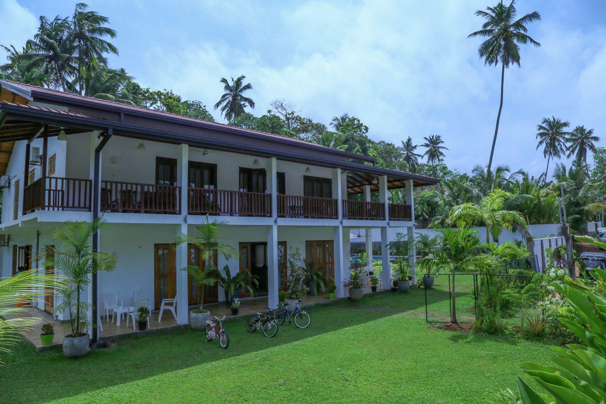 Hikka Resort Hikkaduwa Exterior foto